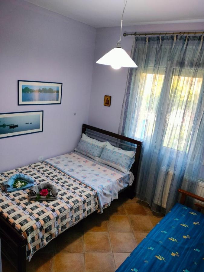 Adam'S Holiday House 2019 Kariani Bagian luar foto