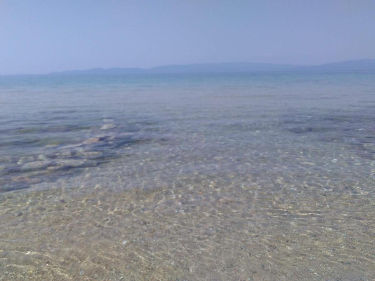 Adam'S Holiday House 2019 Kariani Bagian luar foto